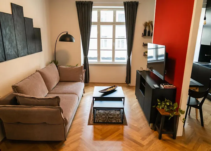Apartman City: Live, Work, Play *