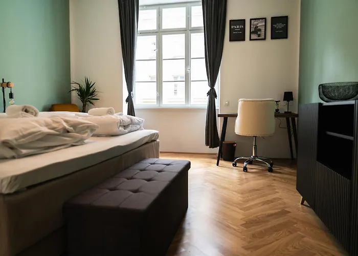 Apartman City: Live, Work, Play Bécs